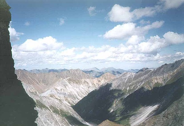 Vzgliad na sever s Alpen-Golda(Bardur)